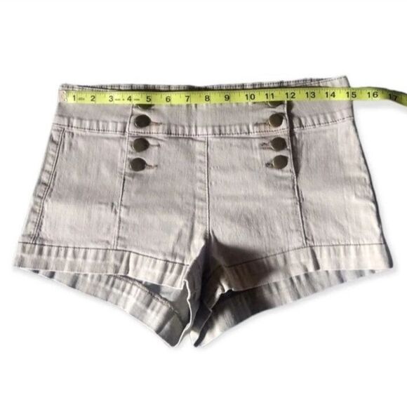 ❤️SALE! PRICE FINAL!❤️ FOREVER 21 SHORTS SIZE 29 - Picture 6 of 10